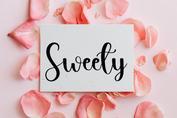 Sweety: The Handwritten Font with a Polished Edge
